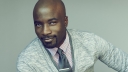Mike Colter is Luke Cage in Marvels 'A.K.A. Jessica Jones'