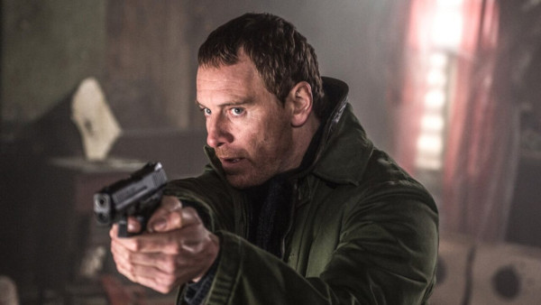 Michael Fassbender en George Clooney maken grote spionage-serie Michael Fassbender en George Clooney maken grote spionage-serie