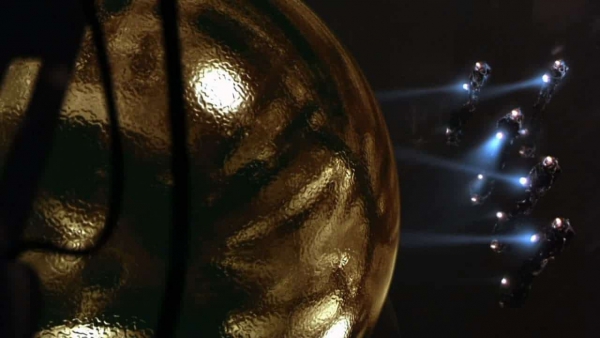'Westworld'-producenten maken serie van 'Sphere'