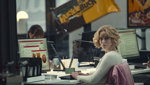 Socials in rep en roer; 'Black Mirror' bedriegt de kijker op geniale wijze Socials in rep en roer; 'Black Mirror' bedriegt de kijker op geniale wijze