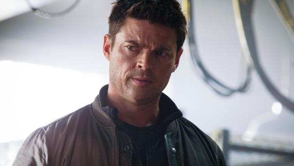 Zelfs 'The Boys'-ster Karl Urban kon deze scifi-misdaadserie niet redden