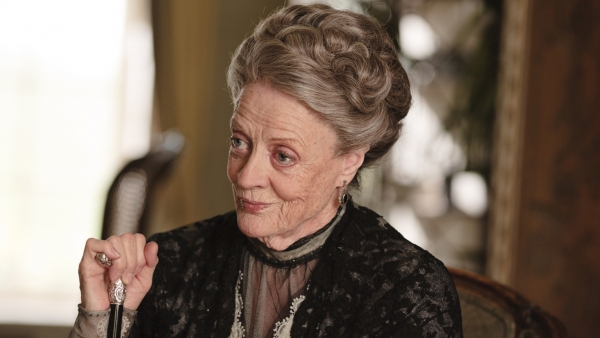 Maggie Smith in 'Downton Abbey'- trailer