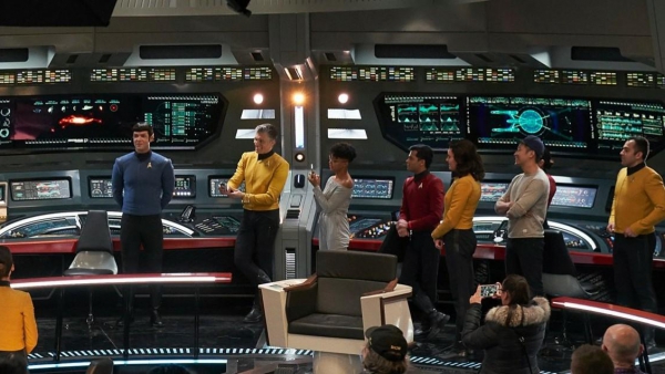 Kleine tegenslag voor 'Star Trek: Strange New Worlds' na coronabesmetting op de set Kleine tegenslag voor 'Star Trek: Strange New Worlds' na coronabesmetting op de set
