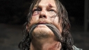 Daryl in grote problemen op foto 'The Walking Dead'