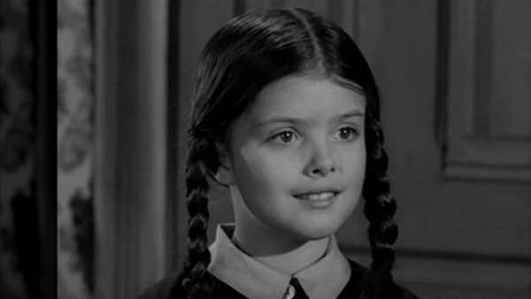Originele Wednesday-actrice overleden