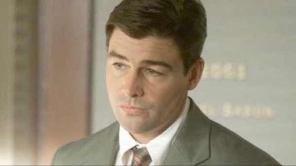 Kyle Chandler speelt hoofdrol in nieuwe Netflix-serie