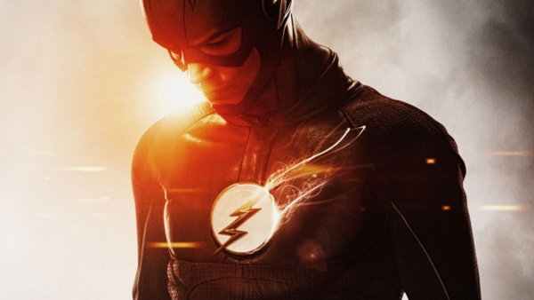 Vernieuwd kostuum The Flash s02 onthuld