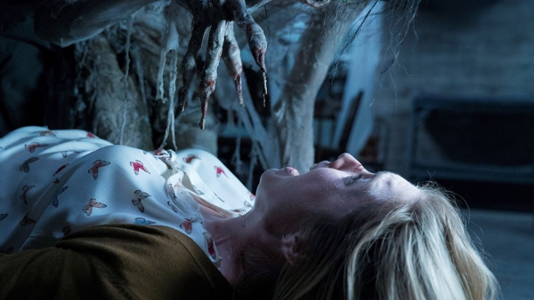 Horrorfilm 'Insidious' met zwaar goede schrikmomenten stream je op Netflix