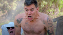 Vermaarde 'Jackass'-ster Steve-O vangt aandacht van de politie in Londen met gewaagde act Vermaarde 'Jackass'-ster Steve-O vangt aandacht van de politie in Londen met gewaagde act