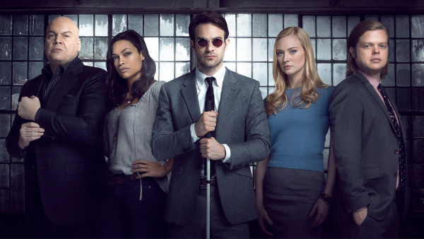Grote Marvel-serie 'Daredevil' lijkt een opvallende nieuwe superheld te introduceren Grote Marvel-serie 'Daredevil' lijkt een opvallende nieuwe superheld te introduceren