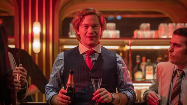 'Stenbeck': in zevenmijlslaarzen door het leven van de Zweedse John de Mol