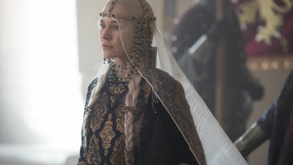 Prachtige foto's uit geschrapte 'Game of Thrones'-serie 'Bloodmoon' met Naomi Watts