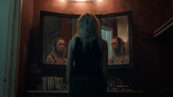 Nu op Disney+: Sterke thriller van $140 uit 1992 helemaal opnieuw, nu met Mary Elizabeth Winstead!