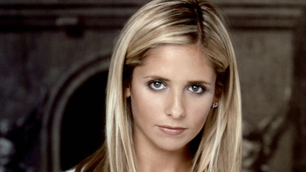 Dolly Parton: 'Buffy the Vampire Slayer'-revival is onderweg