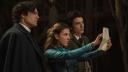 Al de derde film in de Netflix-reeks, en dit keer is het de man achter 'Adolescence' die Enola Holmes op pad stuurt