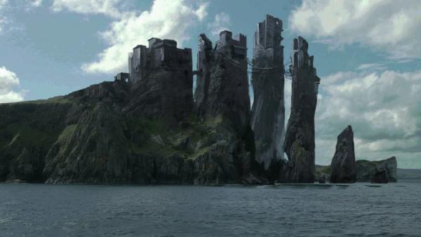 'Game of Thrones' kijkers ontdekken hilarische blunders: van koffiebeker tot vervormd zwaard