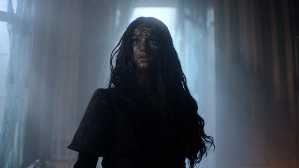 Vandaag is de dag en de gekte is compleet: de grootste fantasyserie van Netflix ooit zorgde al vóór de release voor flinke opschudding