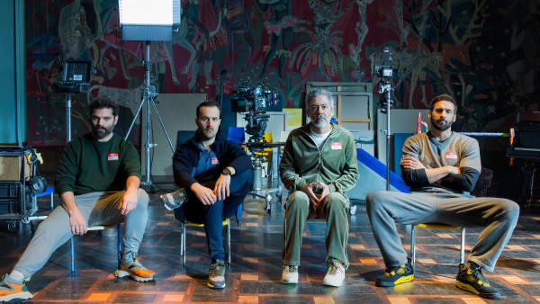 Nieuwe mannelijke Netflix Original weet direct de aandacht te trekken Nieuwe mannelijke Netflix Original weet direct de aandacht te trekken