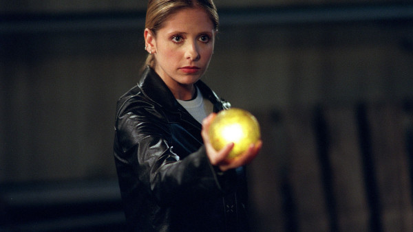 'Buffy the Vampire Slayer' keert terug en iedereen wil meedoen: 'Buffy the Vampire Slayer' keert terug en iedereen wil meedoen: "dat zouden ze moeten doen"