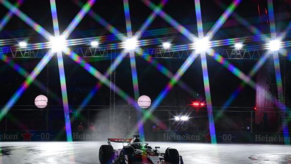 Het achtste seizoen van deze Netflix-serie (8,5 op IMDb) vol drama en heroïek wordt nog beter dan de eerdere seizoenen om deze eenvoudige reden