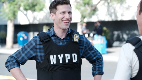 De salarissen van de 'Brooklyn Nine-Nine'-cast per aflevering onthuld: Dit verdienen ze