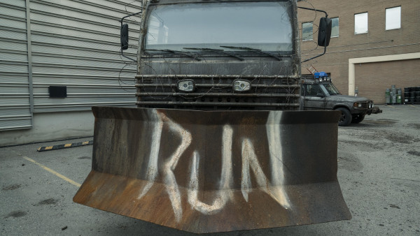 "Privacy bestaat niet meer"; showrunner van 'The Last of Us' komt met heerlijke thriller op HBO Max: 'The Blackout Room'