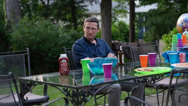 'The Chair Company': (niet) alles is een complot