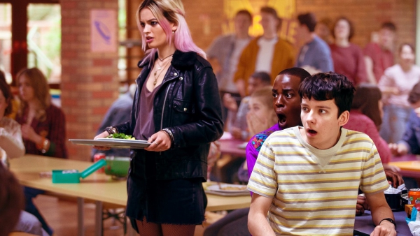 'Sex Education' seizoen 3 onthult zijn trailer: Check 'm hier