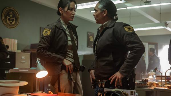 Bijzonder sterk ontvangen misdaadserie trapt morgen af op Netflix: 3 seizoenen die elk 100% scoren op Rotten Tomatoes