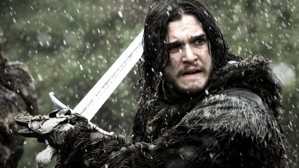 'Kit Harington' krijgt zwaard van 'Jon Snow' niet