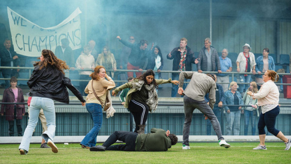 De nieuwste Nederlandse serie op Netflix moet wel een kijkcijferhit gaan worden: vanaf morgen te zien!