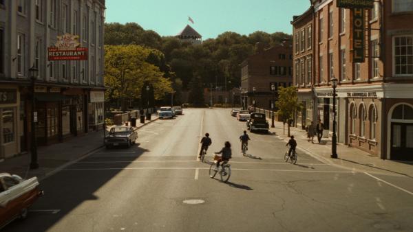 HBO Max-serie 'It: Welcome to Derry': genoeg bloederige horror maar te weinig Pennywise