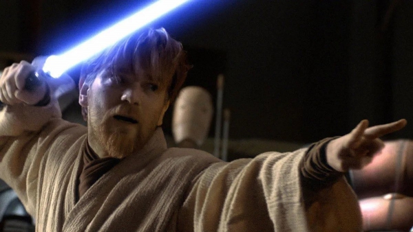 Ewan McGregor laat zien hoe Jedi's worden getraind achter de schermen