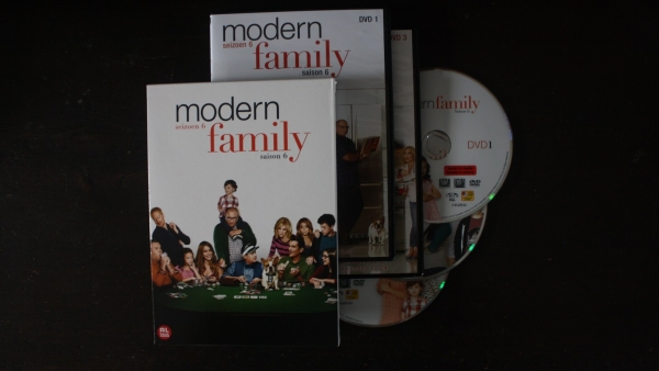 Dvd-recensie: Modern Family seizoen 6