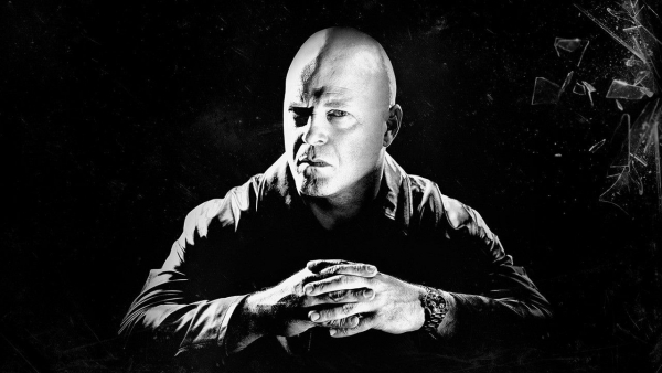 Maker van topserie 'The Shield' komt met nieuwe thriller-serie Maker van topserie 'The Shield' komt met nieuwe thriller-serie