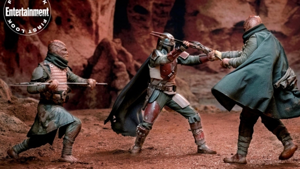 Star Wars 'The Mandalorian' vecht met Aliens op nieuwe foto