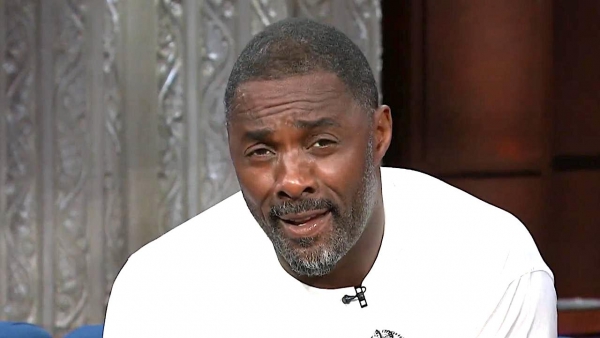 'Sexiest Man Alive' Idris Elba (Luther) laat zien waarom hij de titel heeft!