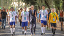 Topacteur verovert met 'The Beautiful Game' de Netflix Top 10: 89 procent op de Tomatometer Topacteur verovert met 'The Beautiful Game' de Netflix Top 10: 89 procent op de Tomatometer