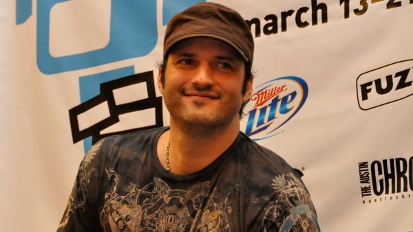 Robert Rodriguez regisseert nieuwe tv-serie 'Matador' Robert Rodriguez regisseert nieuwe tv-serie 'Matador'