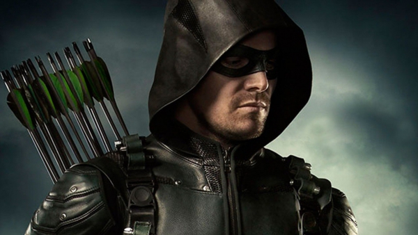 Epische en ingewikkelde finale voor 'Arrow' gepland