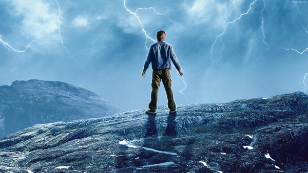 Netflix geeft Thor-serie 'Ragnarok' nog een seizoen!