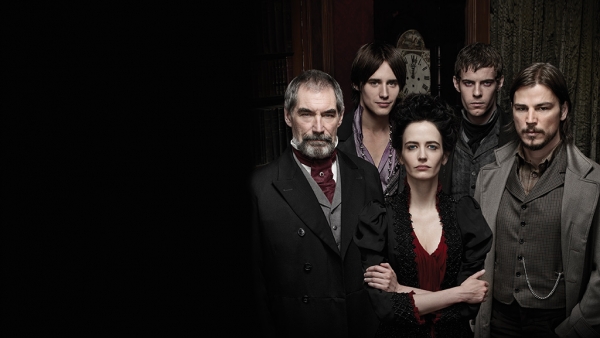 Patti LuPone in 'Penny Dreadful' S2
