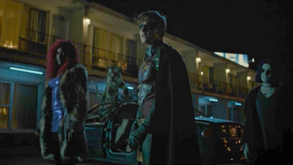 'Titans' geeft nieuwe richting aan DC-series [Dvd]