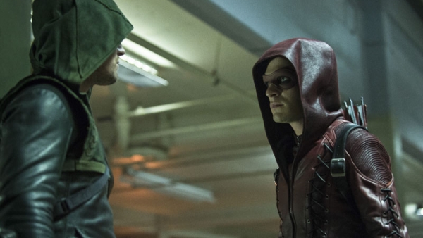 Foto's & trailer derde seizoen 'Arrow'