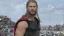 'Thor'-held Chris Hemsworth in moordmodus op foto 'Extraction 2'