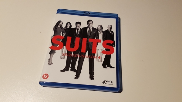 Tv-serie op Blu-Ray: Suits (seizoen 6)