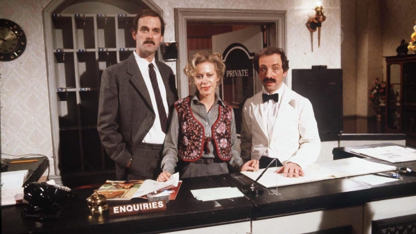 40 jaar na dato komt er een nieuw seizoen 'Fawlty Towers'!