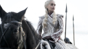 Emilia Clarke geeft hilarisch 'Game of Thrones'-geheim prijs