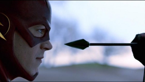 Clip 'The Flash' uit aflevering 5 'Plastique'