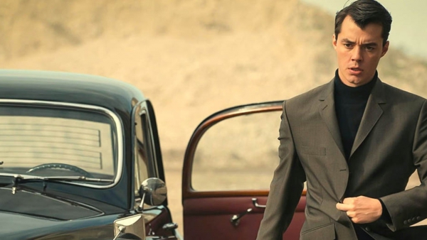 Badass Alfred in trailer 'Pennyworth' seizoen 3